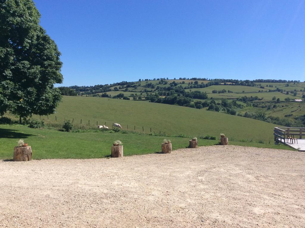 Domaine De Noyer Bed and Breakfast Saint-Christophe-en-Brionnais Εξωτερικό φωτογραφία